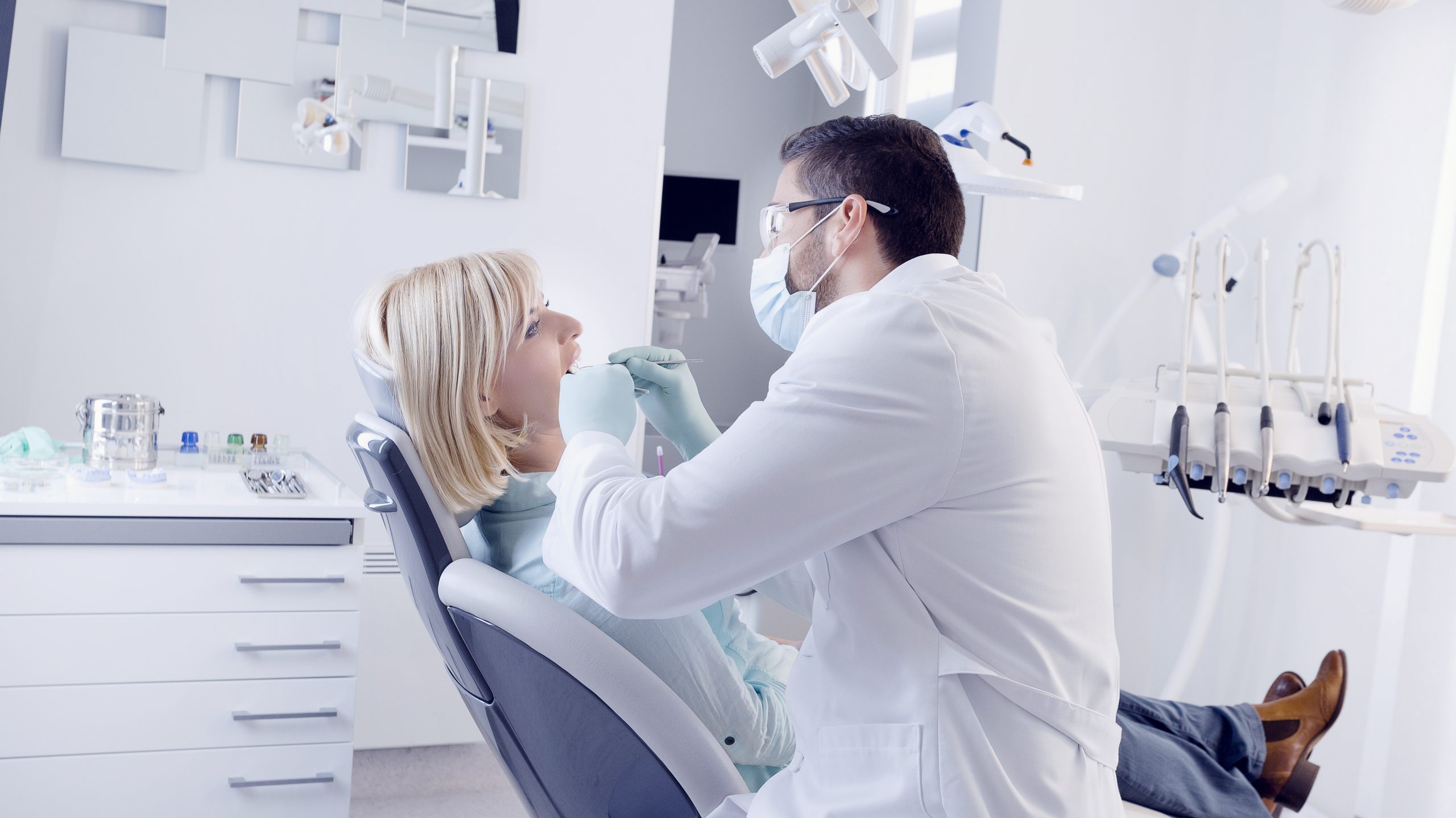 Dentist in Winston, OR